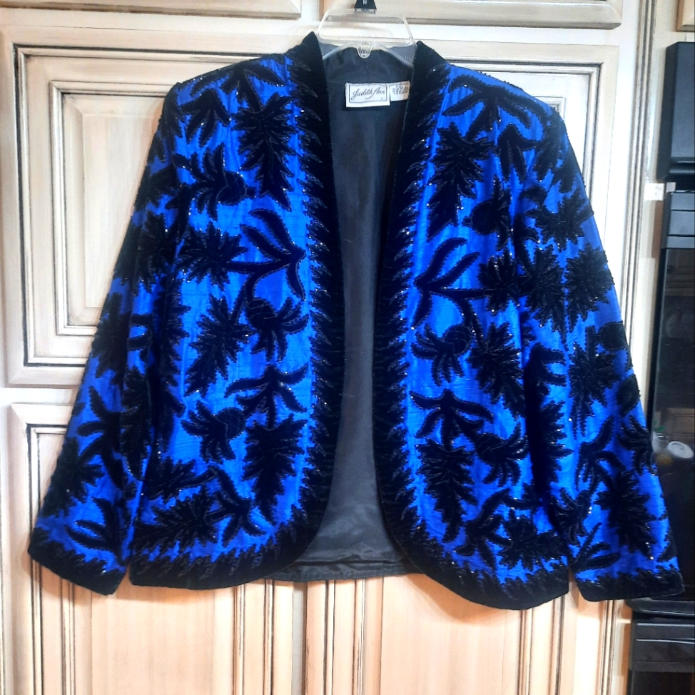 Judith Anne 100% Silk Vintage Sequin/Bead Jacket L - Large - Black Velvet Nice!
